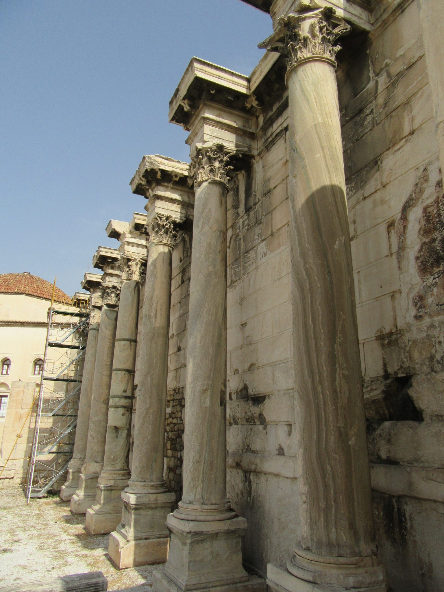 Zu Besuch in der Hadriansbibliothek in Athen
